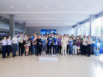 星途EX7冠军车主名单再更新：李娜、周瑜正式上车